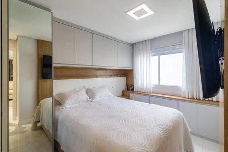 Apartamento à venda com 58m², 2 quartos e 1 vaga