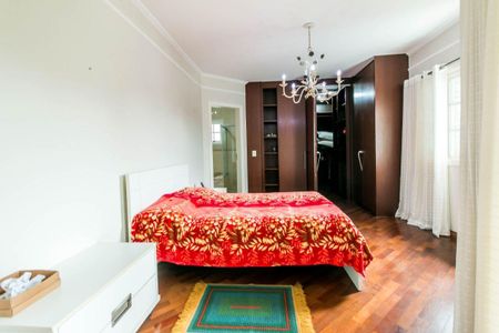 Casa à venda com 4 quartos, 382m² em Alphaville, Santana de Parnaíba