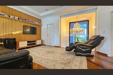 Casa à venda com 5 quartos, 730m² em Alphaville, Santana de Parnaíba