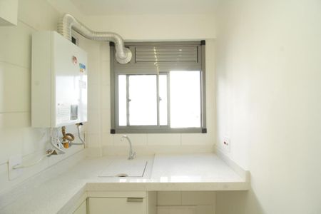 Apartamento para alugar com 44m², 2 quartos e sem vaga Apartamento para alugar com 44m², 2 quartos e sem vagaCozinha e Área de Serviço