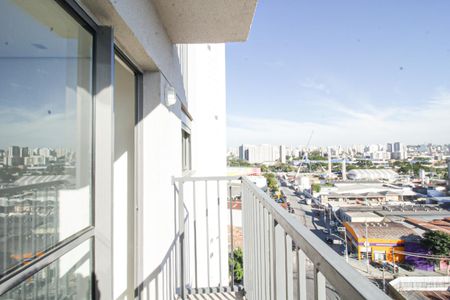 Apartamento para alugar com 44m², 2 quartos e sem vaga Apartamento para alugar com 44m², 2 quartos e sem vagaVaranda da sala