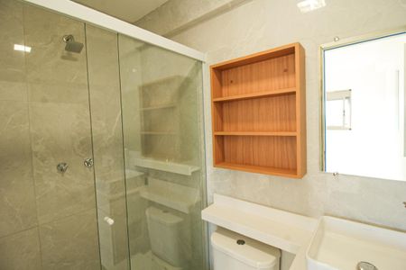 Apartamento para alugar com 44m², 2 quartos e sem vaga Apartamento para alugar com 44m², 2 quartos e sem vagaBanheiro da Suíte
