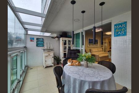 Apartamento à venda com 96m², 2 quartos e 1 vaga