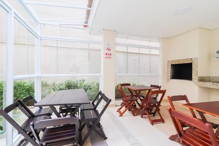 Apartamento para alugar com 32m², 2 quartos e sem vagaÁrea comum - Churrasqueira