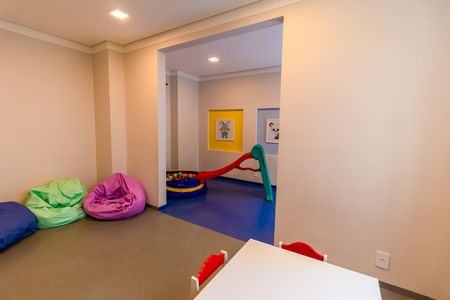 Apartamento para alugar com 32m², 2 quartos e sem vaga Apartamento para alugar com 32m², 2 quartos e sem vagaBrinquedoteca