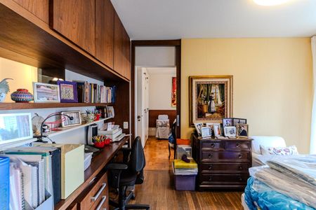 Apartamento para alugar com 183m², 2 quartos e 1 vagaEscritório