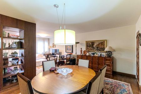 Apartamento para alugar com 183m², 2 quartos e 1 vagaSala