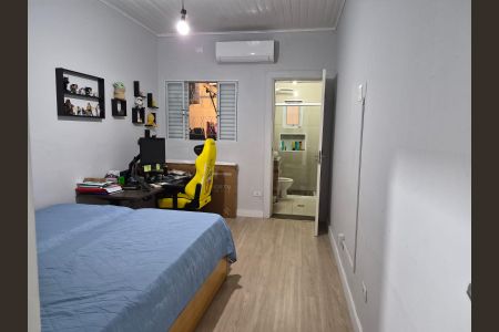 Casa à venda com 263m², 4 quartos e 3 vagasQuarto 2