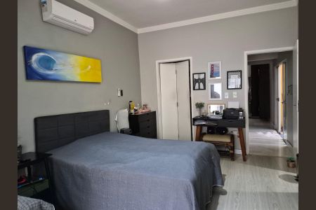 Casa à venda com 263m², 4 quartos e 3 vagasQuarto 1 