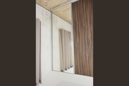 Apartamento para alugar com 2 quartos, 54m² em Jardim Branca Flor, Embu das Artes