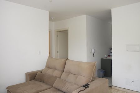 Apartamento para alugar com 2 quartos, 54m² em Jardim Branca Flor, Embu das Artes