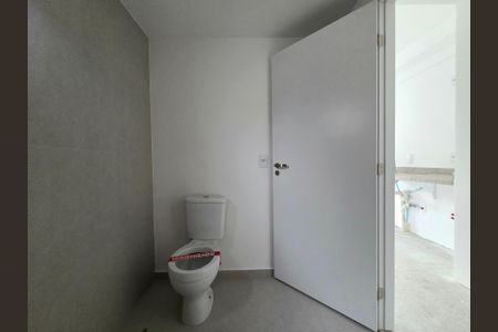 Studio à venda com 30m², 1 quarto e sem vaga Studio à venda com 30m², 1 quarto e sem vagaBanheiro