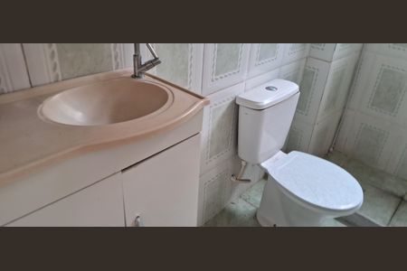 Apartamento para alugar com 45m², 2 quartos e sem vagaBanheiro