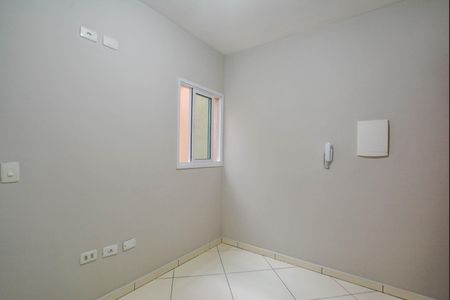 Sala de apartamento para alugar com 2 quartos, 48m² em Jardim Progresso, Santo André