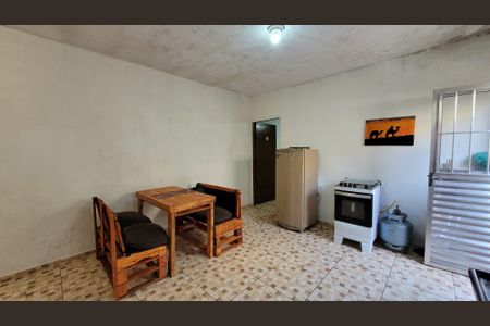 Casa para alugar com 150m², 2 quartos e 1 vagaCozinha