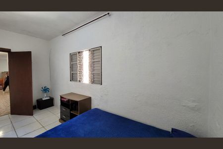 Casa para alugar com 150m², 2 quartos e 1 vagaQuarto 01
