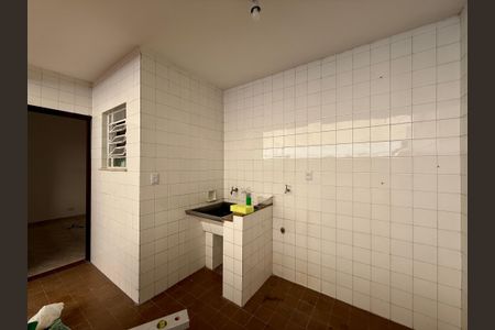 Casa à venda com 218m², 3 quartos e 3 vagasÁrea de Serviço