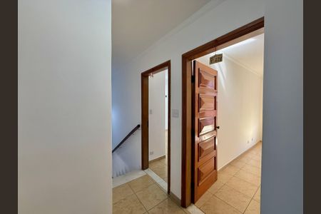 Casa à venda com 218m², 3 quartos e 3 vagasCorredor Quartos 