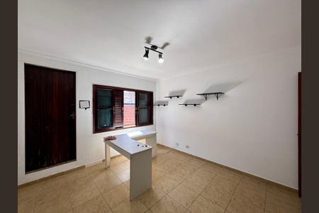 Casa à venda com 218m², 3 quartos e 3 vagasQuarto 3
