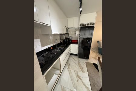 Apartamento à venda com 68m², 2 quartos e 1 vagaCozinha