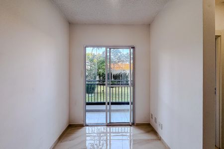 Apartamento para alugar com 40m², 2 quartos e sem vaga