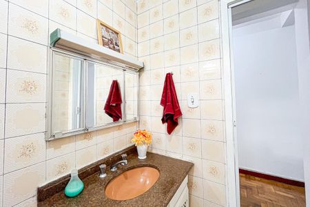 Apartamento à venda com 70m², 3 quartos e sem vaga Apartamento à venda com 70m², 3 quartos e sem vagaBanheiro