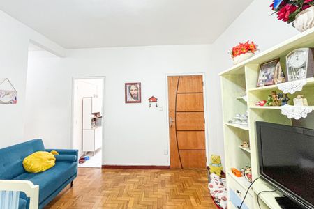 Apartamento à venda com 70m², 3 quartos e sem vaga Apartamento à venda com 70m², 3 quartos e sem vagaSala