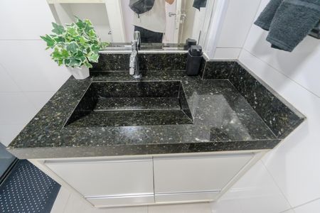 Apartamento para alugar com 59m², 2 quartos e sem vagaBanheiro