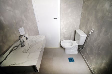 Apartamento à venda com 62m², 2 quartos e 1 vagaBanheiro Social