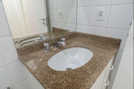 Apartamento à venda com 47m², 2 quartos e 2 vagas Apartamento à venda com 47m², 2 quartos e 2 vagasBanheiro