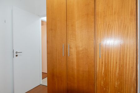 Apartamento à venda com 47m², 2 quartos e 2 vagas Apartamento à venda com 47m², 2 quartos e 2 vagasQuarto 2