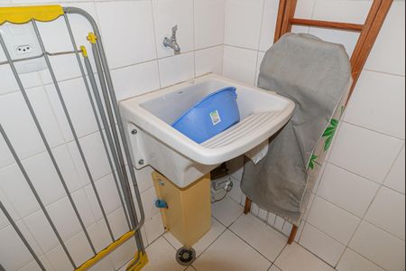 Apartamento à venda com 47m², 2 quartos e 2 vagas Apartamento à venda com 47m², 2 quartos e 2 vagasÁrea de Serviço