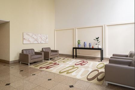 Apartamento à venda com 47m², 2 quartos e 2 vagas Apartamento à venda com 47m², 2 quartos e 2 vagasÁrea comum - Hall Social