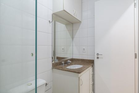 Apartamento à venda com 47m², 2 quartos e 2 vagas Apartamento à venda com 47m², 2 quartos e 2 vagasBanheiro