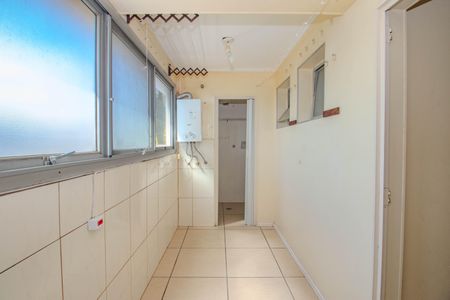 Apartamento à venda com 138m², 3 quartos e 1 vaga Apartamento à venda com 138m², 3 quartos e 1 vagaCozinha e Área de Serviço