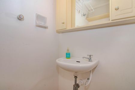 Apartamento à venda com 138m², 3 quartos e 1 vaga Apartamento à venda com 138m², 3 quartos e 1 vagaBanheiro Auxiliar