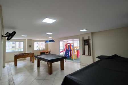 Apartamento para alugar com 182m², 3 quartos e 2 vagas Apartamento para alugar com 182m², 3 quartos e 2 vagasSalão de jogos