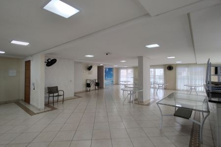 Apartamento para alugar com 182m², 3 quartos e 2 vagas Apartamento para alugar com 182m², 3 quartos e 2 vagasÁrea comum - Salão de festas