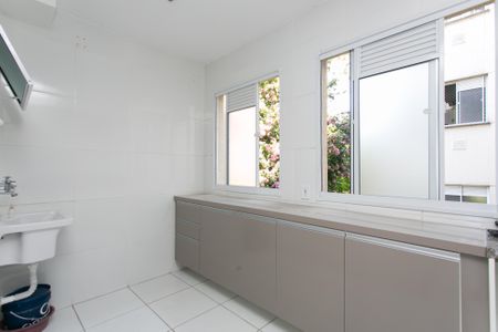 Apartamento para alugar com 50m², 2 quartos e 1 vaga Apartamento para alugar com 50m², 2 quartos e 1 vagaCozinha / Área de Serviço