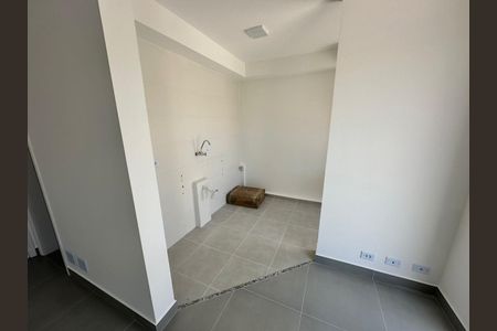 Cozinha de apartamento à venda com 1 quarto, 103m² em Vila Yolanda, Osasco