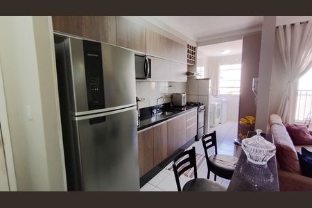 Apartamento para alugar com 64m², 2 quartos e 1 vagaCozinha 