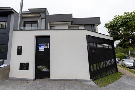Fachada de casa de condomínio à venda com 3 quartos, 144m² em Alphaville, Santana de Parnaíba