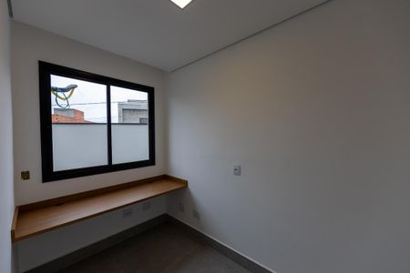 Casa de condomínio à venda com 144m², 3 quartos e 2 vagasEscritorio