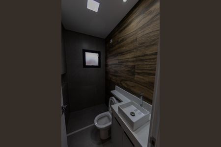 Casa de condomínio à venda com 144m², 3 quartos e 2 vagasBanheiro 2