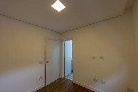 Casa de condomínio à venda com 144m², 3 quartos e 2 vagasSuite 3