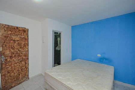 Sala/Quarto de casa para alugar com 1 quarto, 30m² em Cidade Dutra, São Paulo