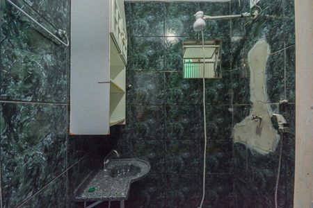 Casa para alugar com 30m², 1 quarto e sem vagaBanheiro