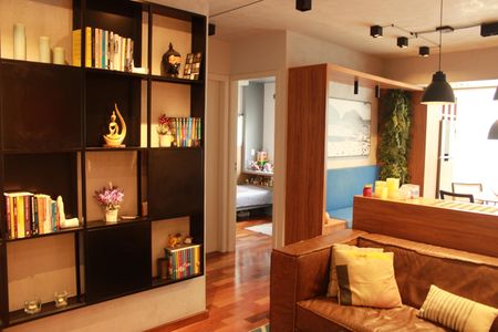 Apartamento à venda com 50m², 2 quartos e 2 vagasSala