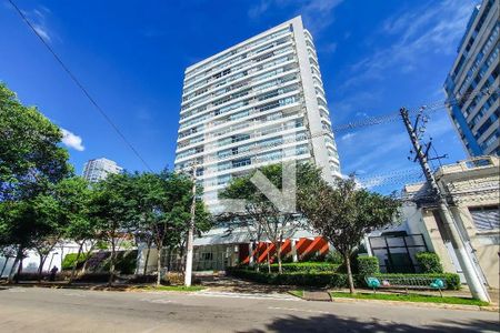 Apartamento à venda com 40m², 1 quarto e 1 vagaFachada