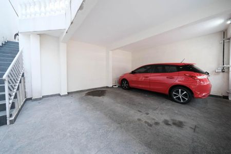 Casa à venda com 202m², 2 quartos e 2 vagasGaragem